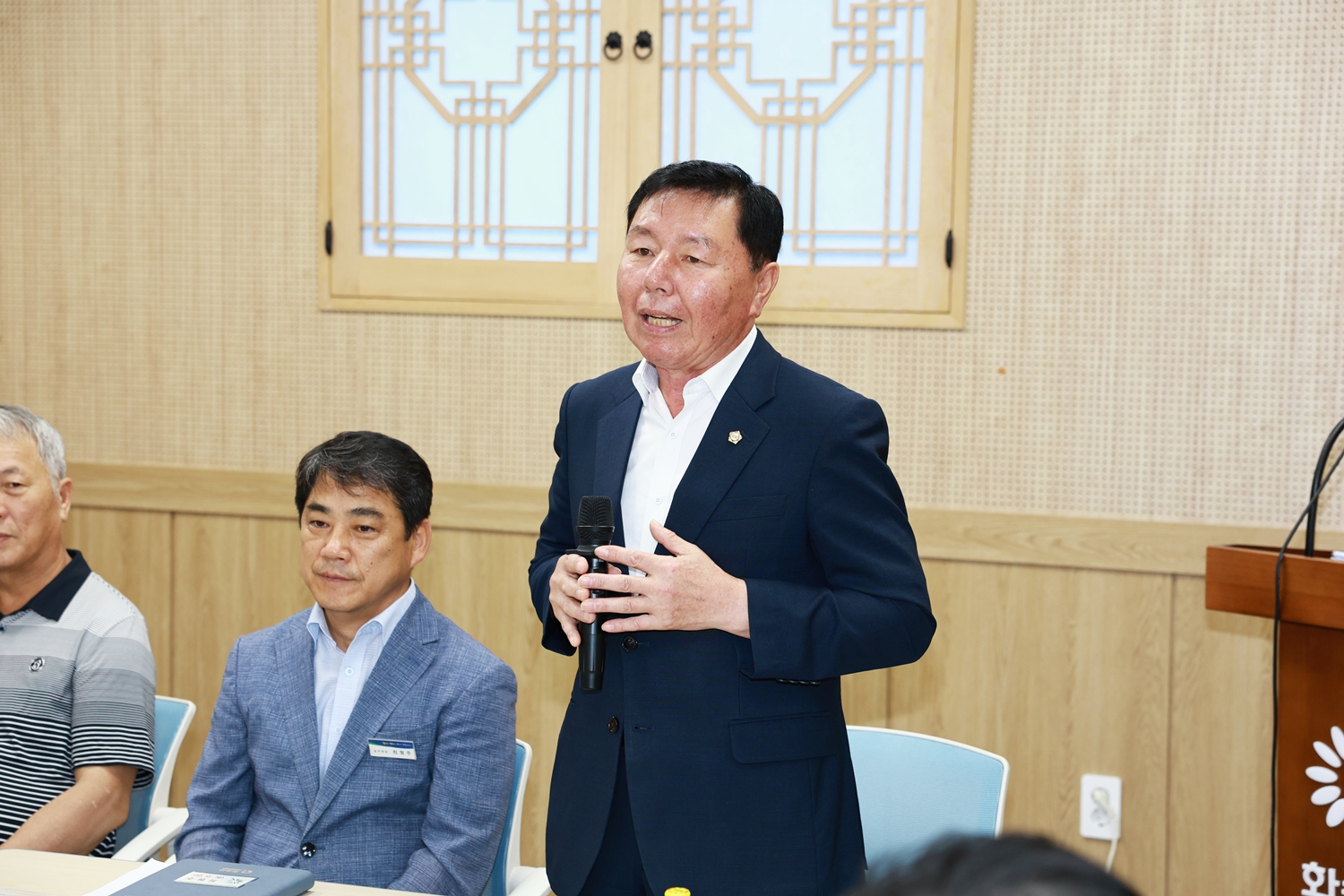 능주면 이장회의 사진2