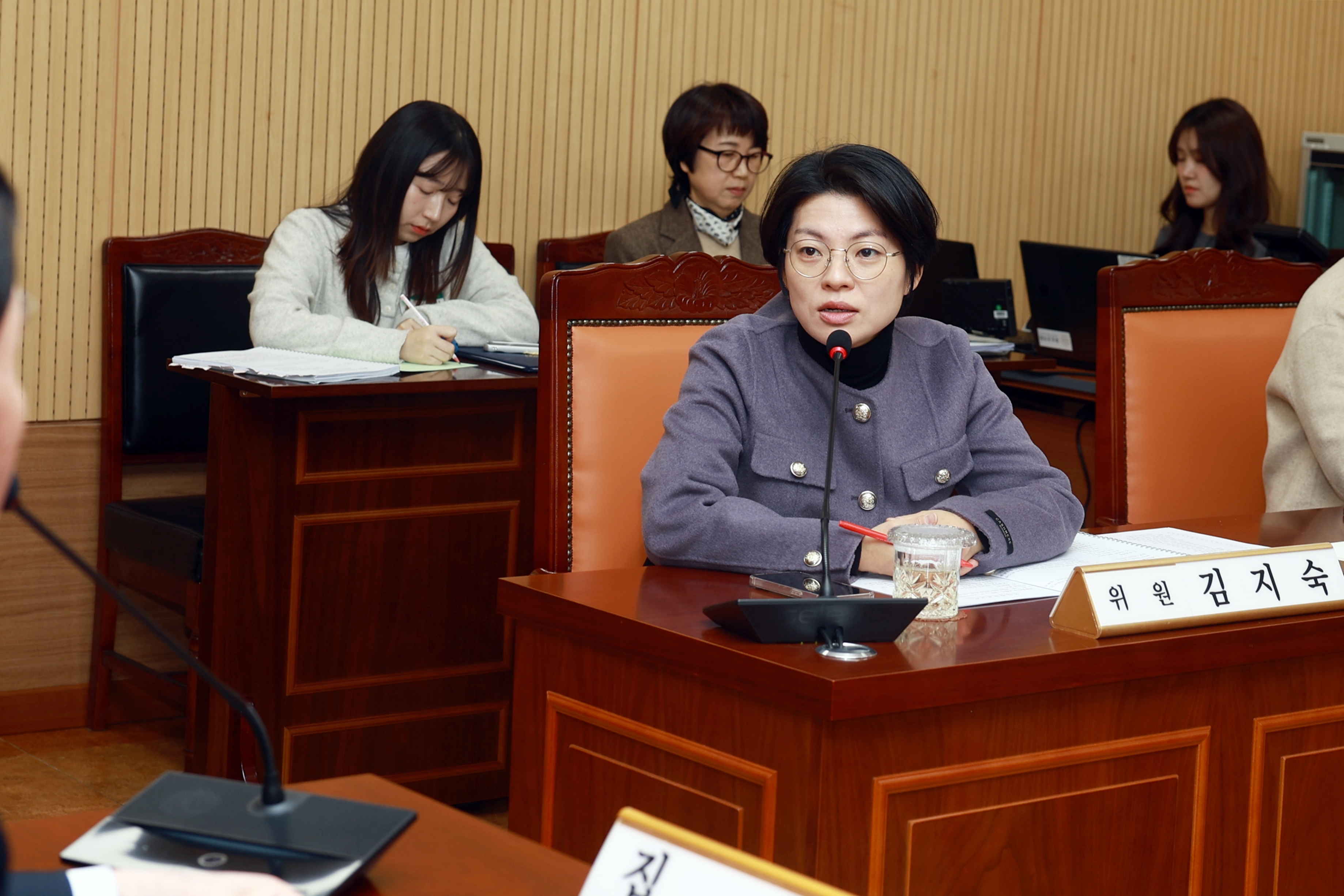  제278회 화순군의회 임시회 조례안 및 일반안 심사(총무위원회) 사진4