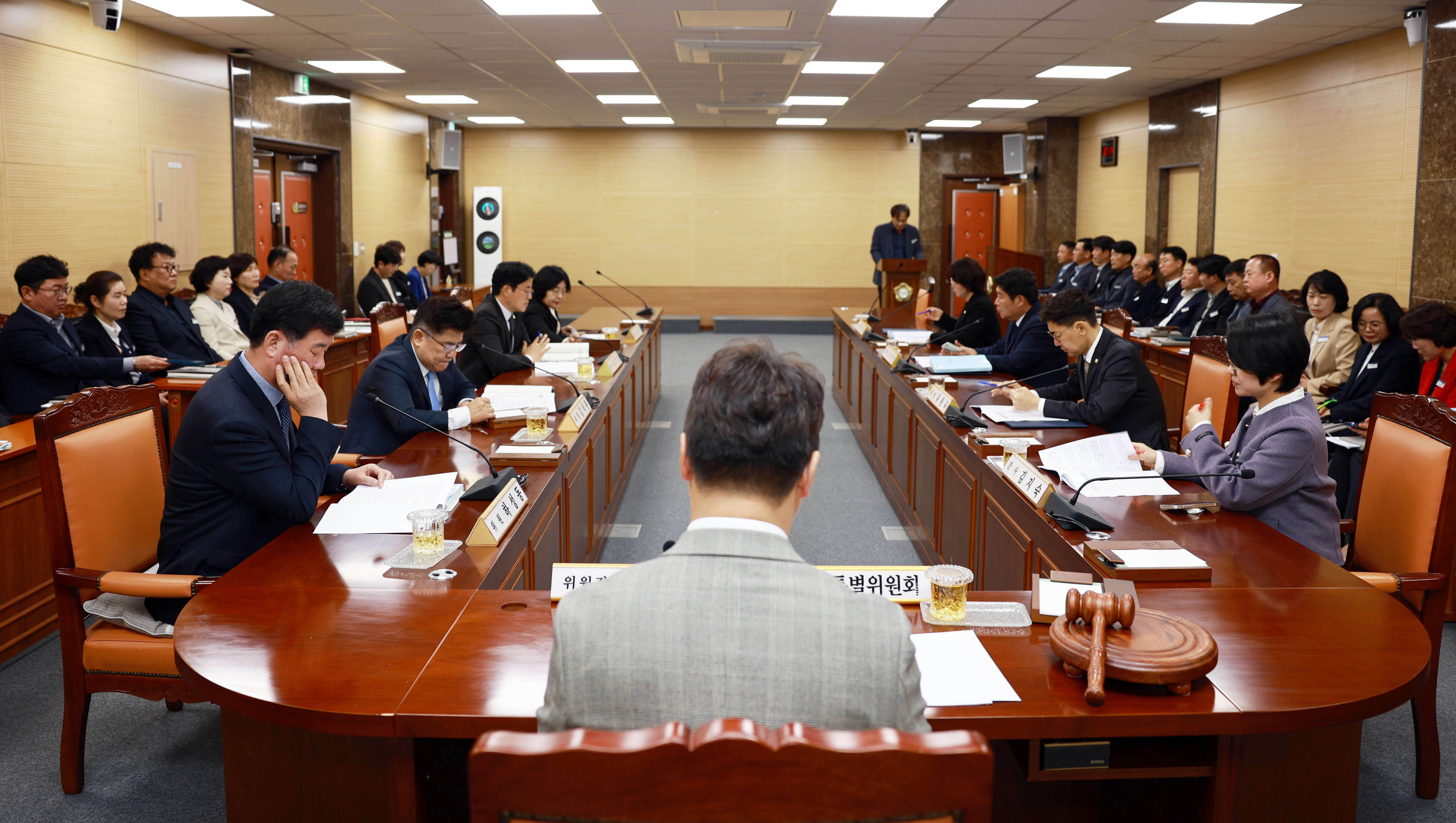 제279회 화순군의회 임시회 에결위 제1회 추가경정예산안 종합심사  사진2