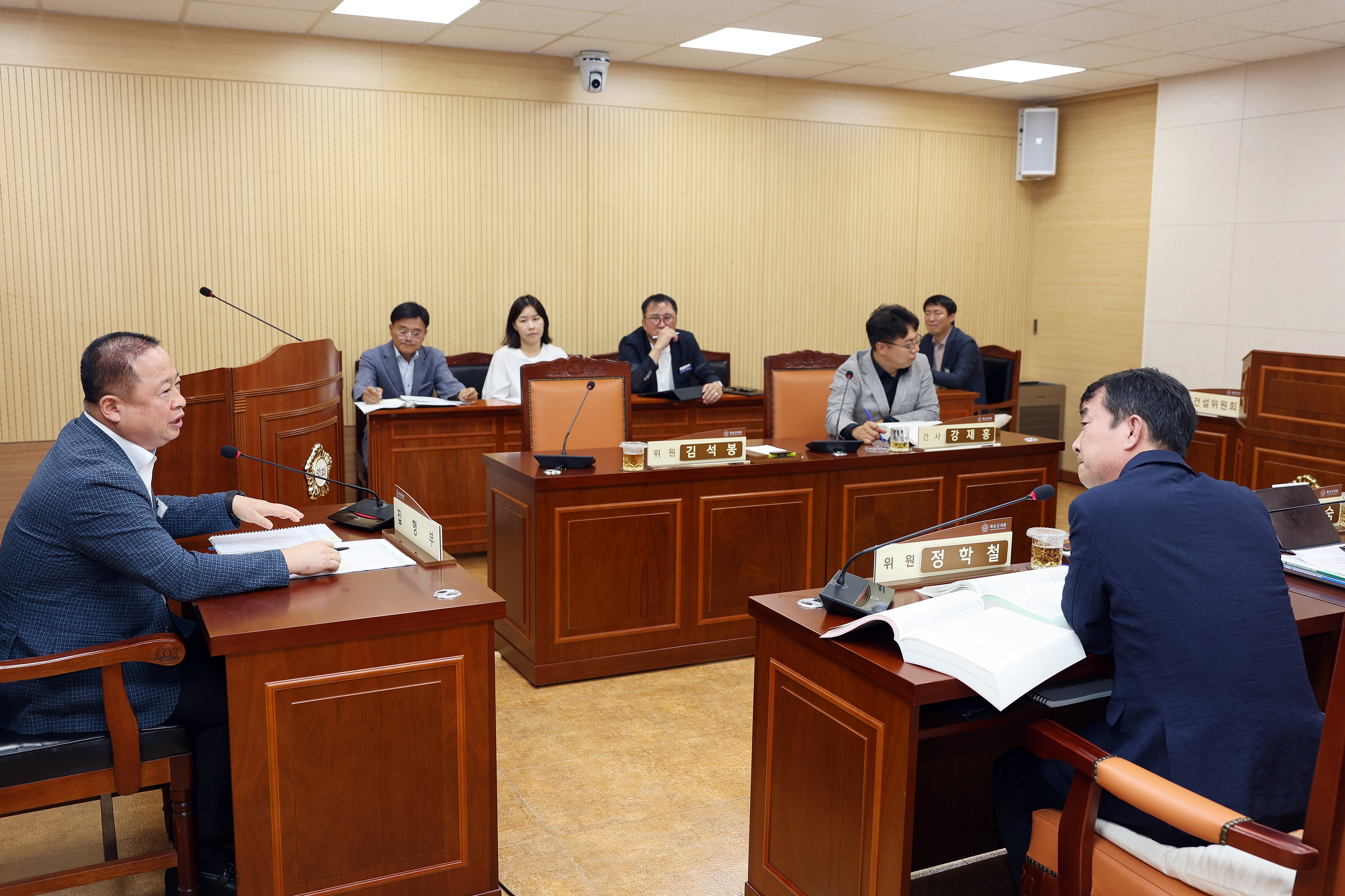 제282회 화순군의회 제1차 정례회[산업·건설위원회]​ 사진5