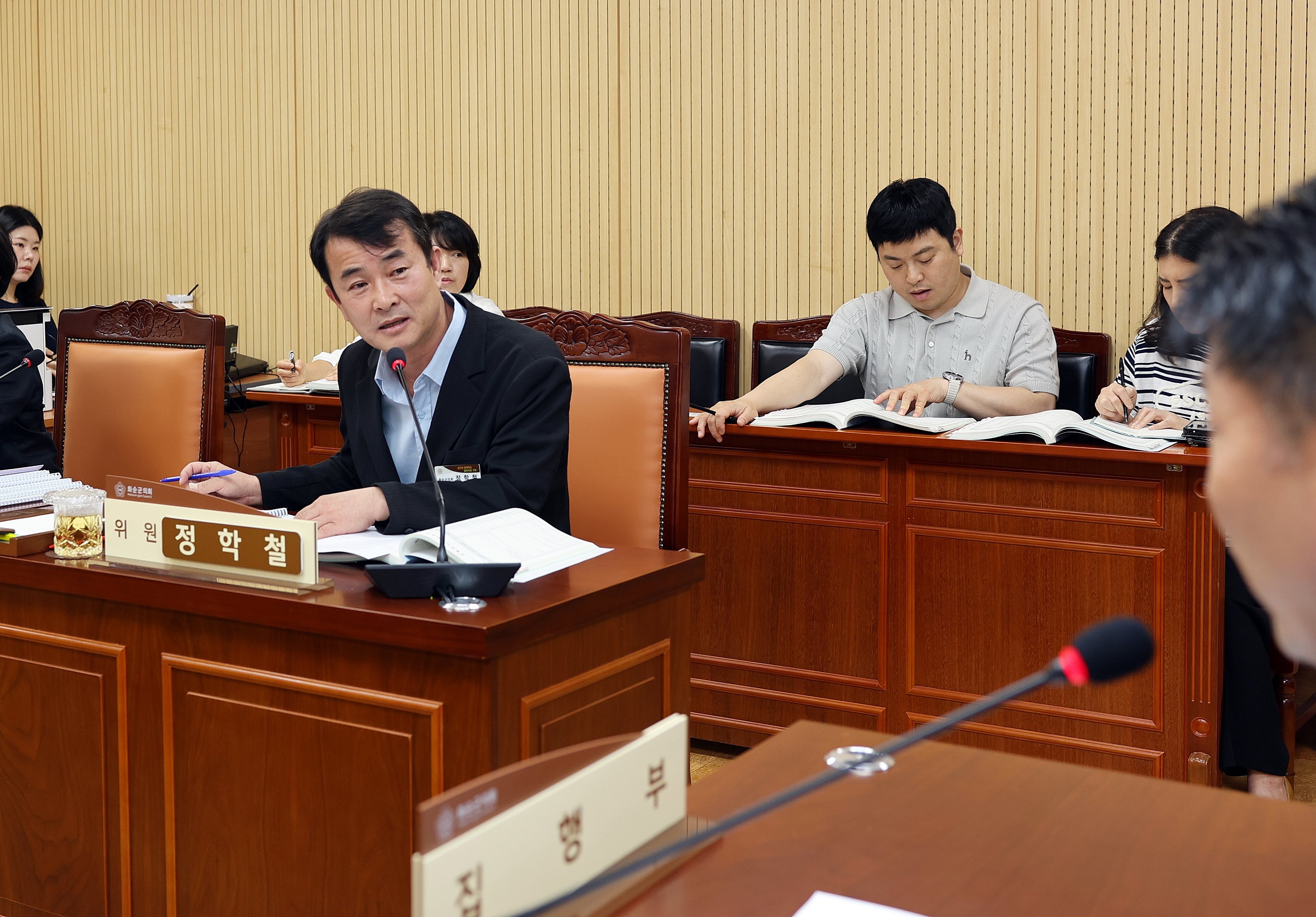 제283회 화순군의회 임시회(산업·건설위원회​) 사진3